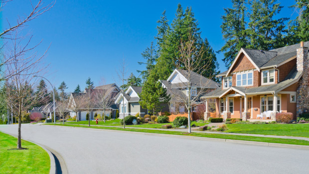Top Reasons to Live in the Suburbs - Off And Running Real Estate
